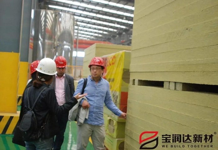 菲律賓及日本客戶一行聯(lián)合來訪寶潤達